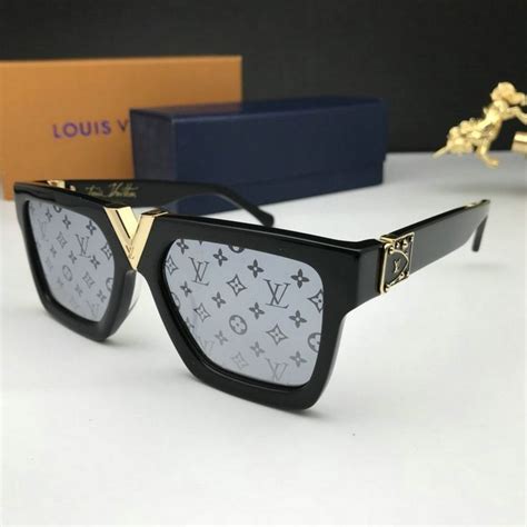 louis vuitton evidence sunglasses price in dubai|More.